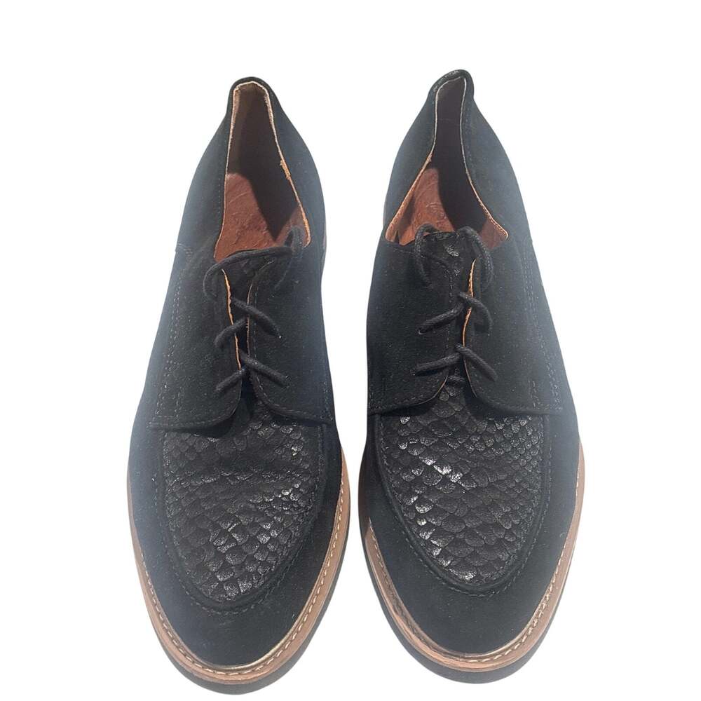 Women’s 10(40Euro) Shoe Embassy Derby